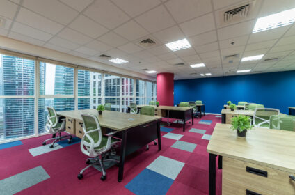 workstation desk dubai